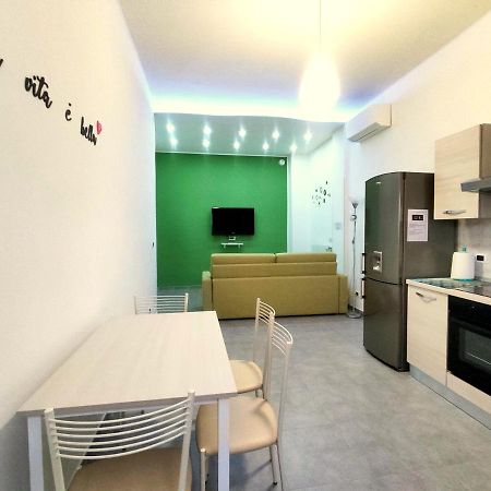 Appartamento Vacanza Orchidea Turin Exterior photo