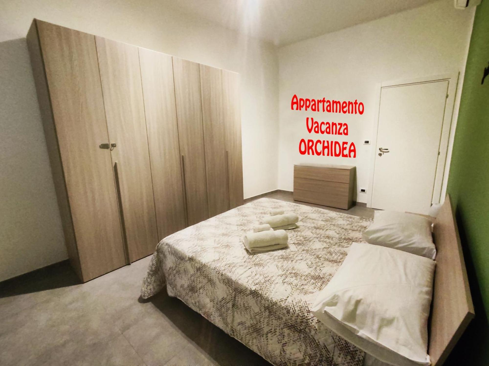 Appartamento Vacanza Orchidea Turin Exterior photo